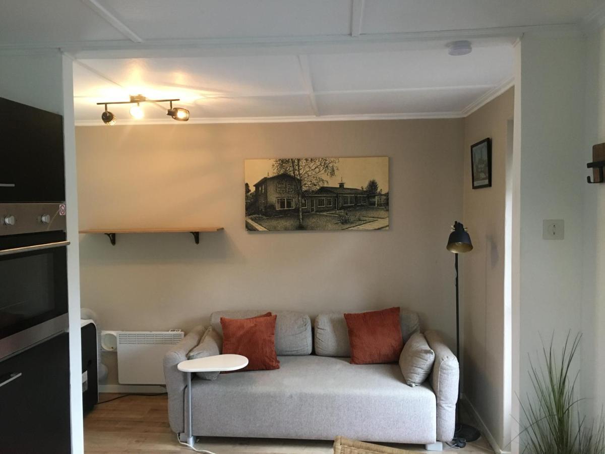 Huize Kruiz Bed & Breakfast Bellingwolde Bagian luar foto